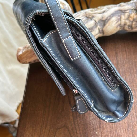 Vintage Villager Liz Claiborne Purse Blue Black Leather small Bag crossbody - Picture 6 of 16